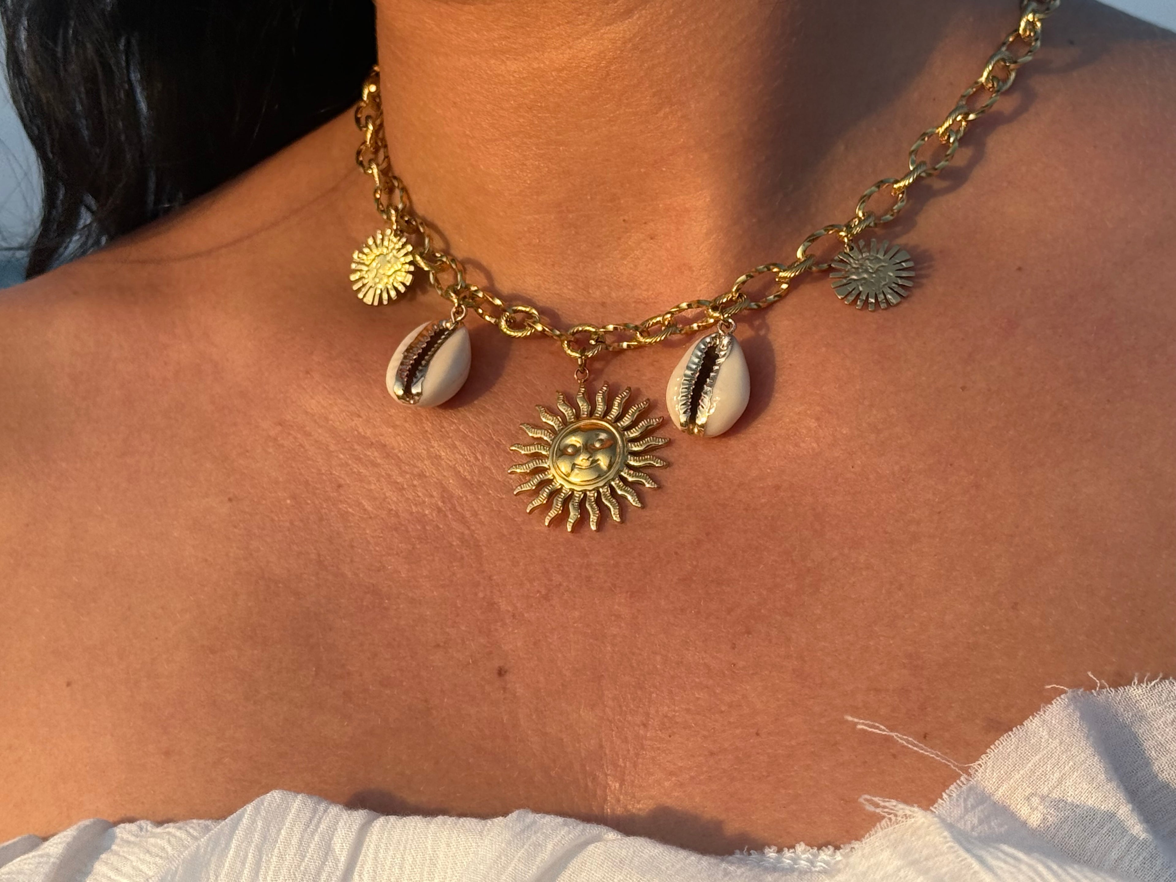 Collier June (5 breloques)