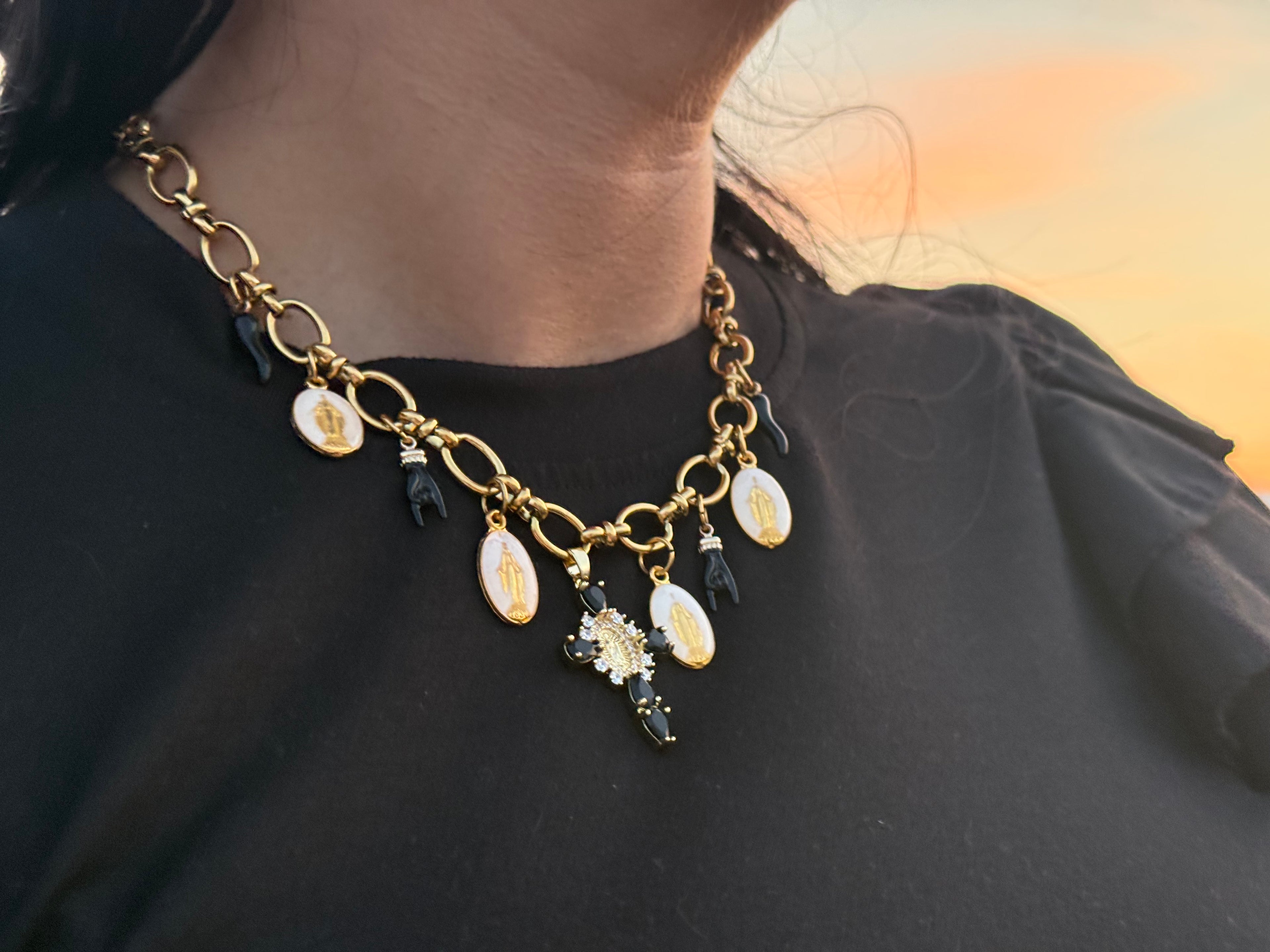 Collier Sancta
