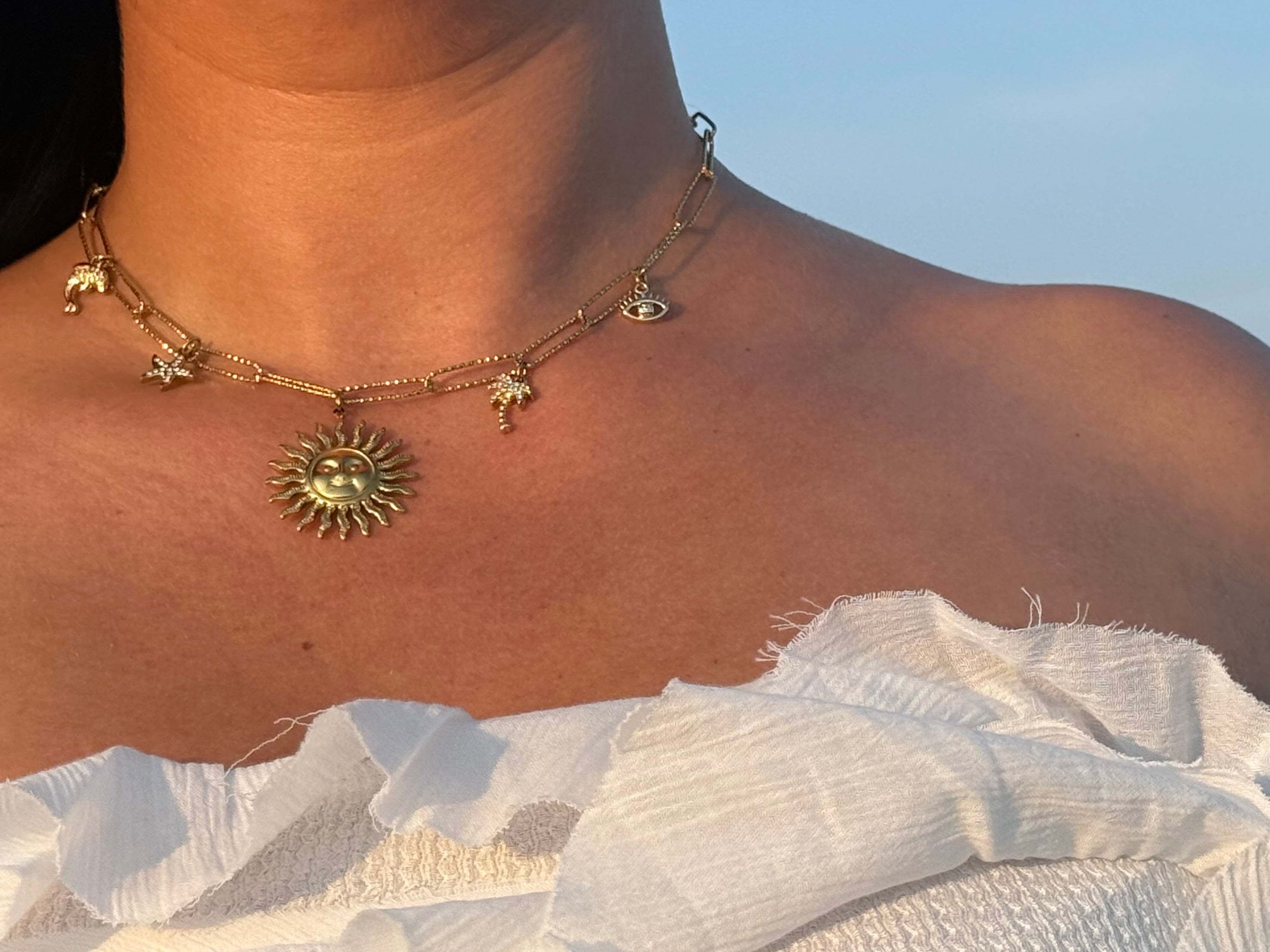 Collier Summer