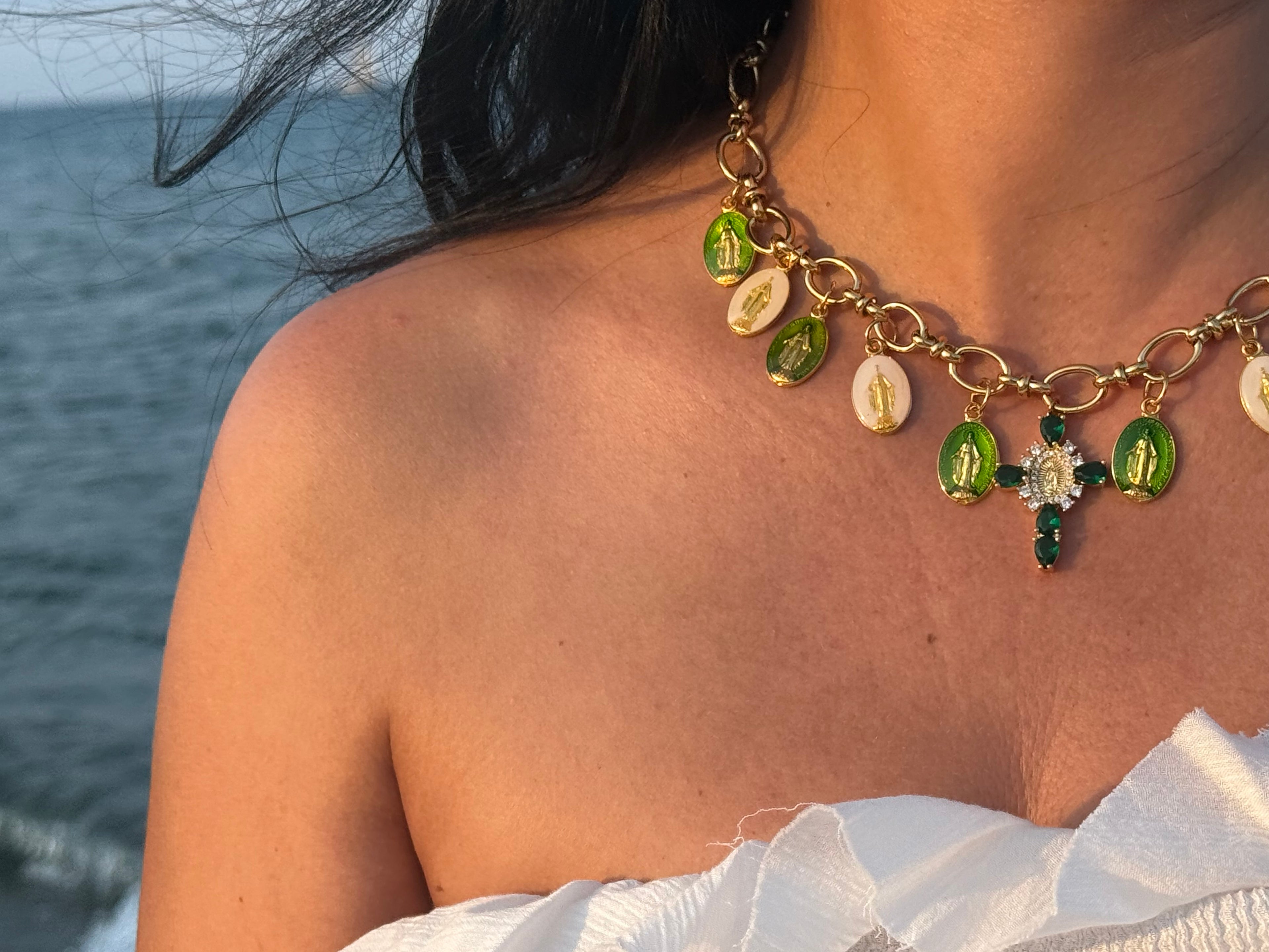 Collier Santa